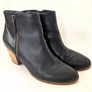 Crown Vintage ankle boots